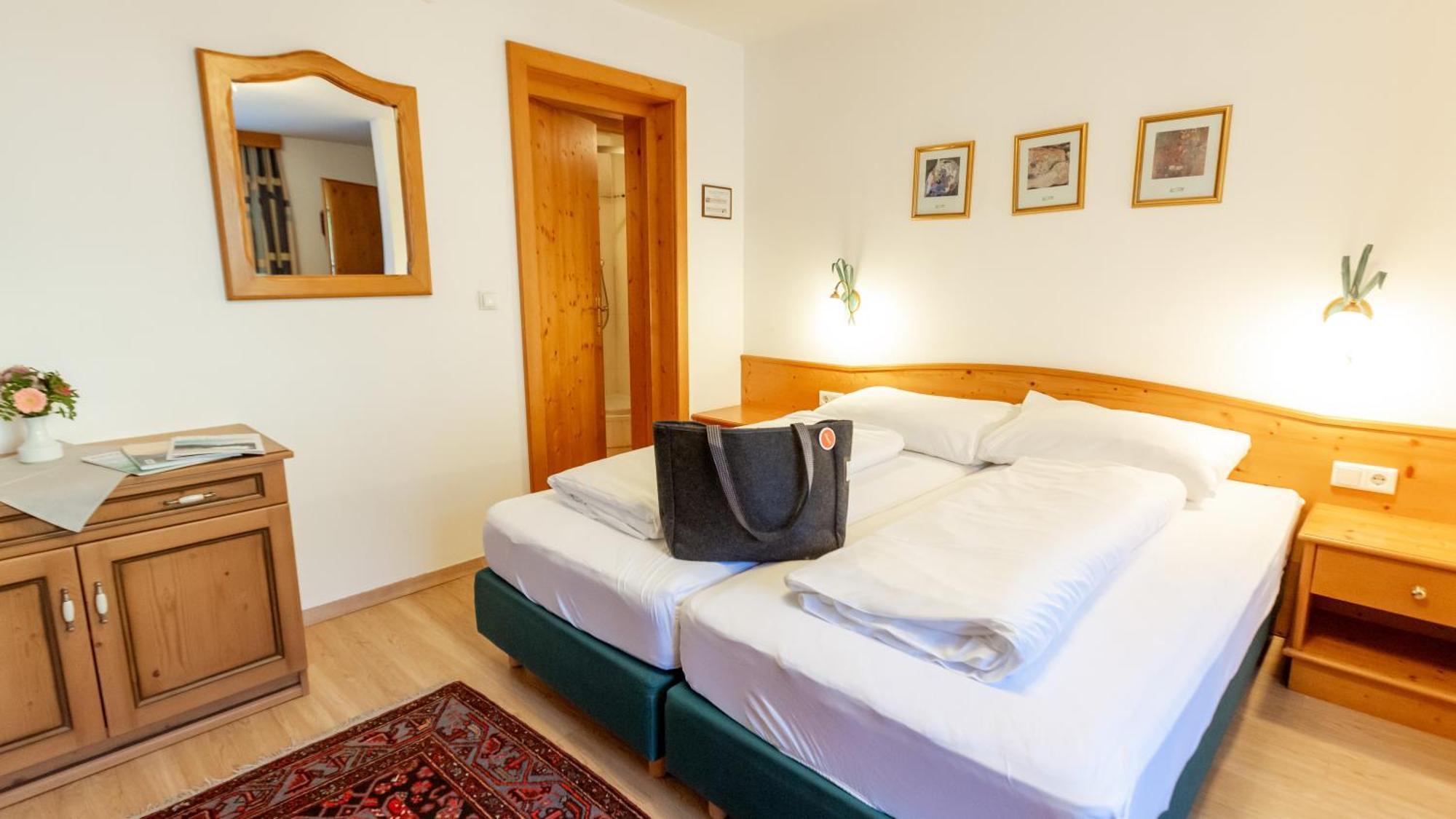 Flat Hotel Seefeld in Tirol Buitenkant foto